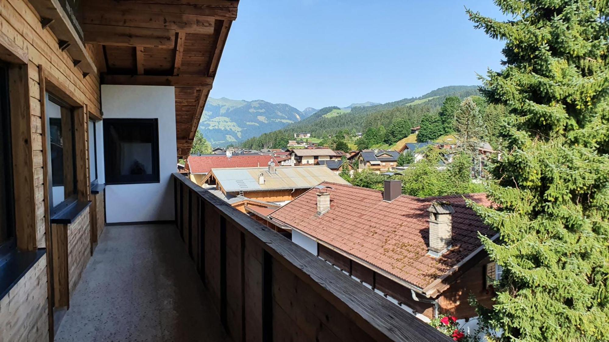 Absolute Active Mountain Resort كيرشبرغ ان تيرول الغرفة الصورة